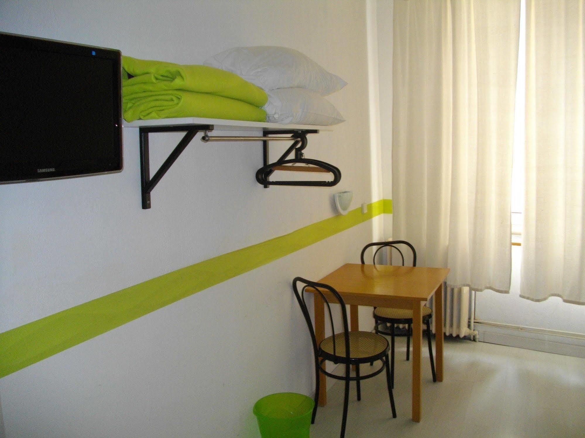Hotel Central 2*